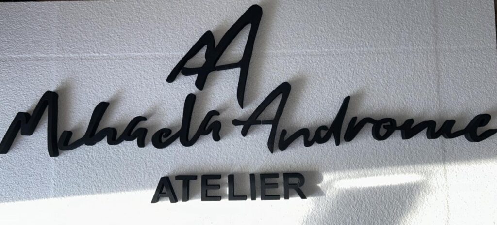 Reclama litere volumetrice polistiren Mihaela Andronic